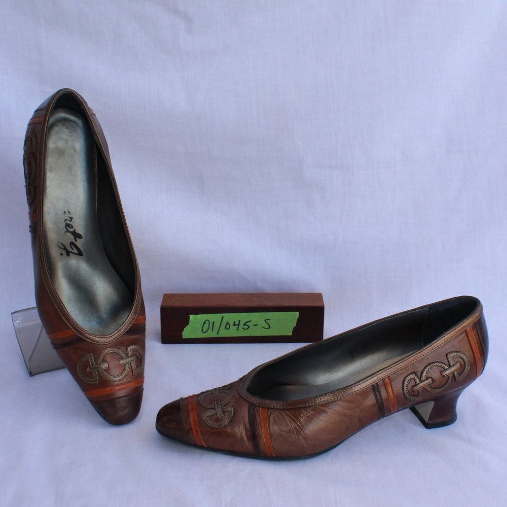 Metallic Bronze/Copper Pumps